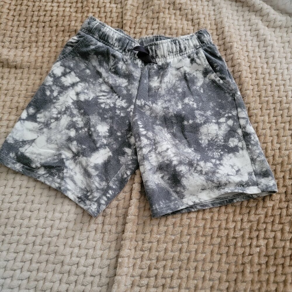 Cat & Jack Tie-Dye Sweat Shorts Size M (8) Gray/White